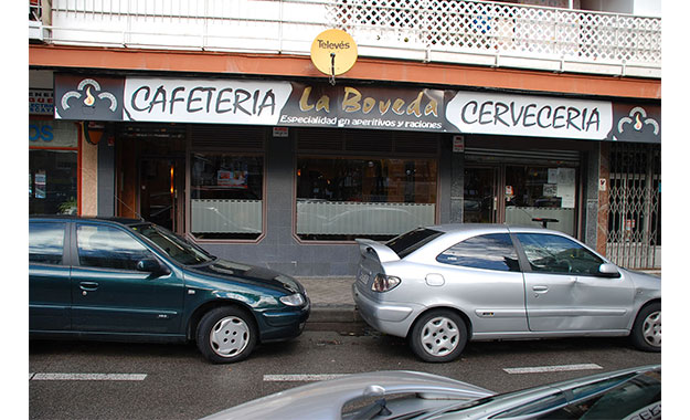 La Bóveda bar cafeteria restaurante